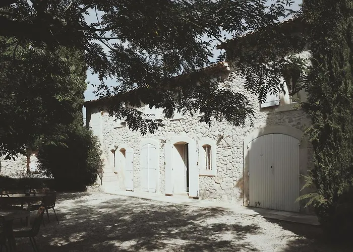 Domaine De Carraire
